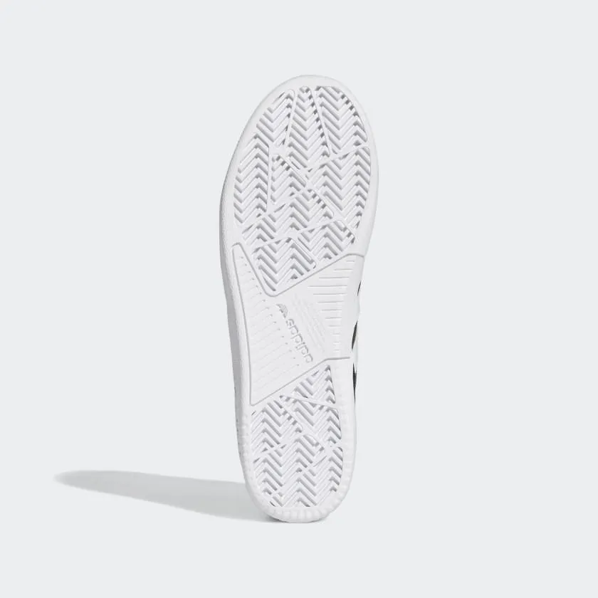 Adidas Tyshawn Low - Core Black/Cloud White/Gold Metallic