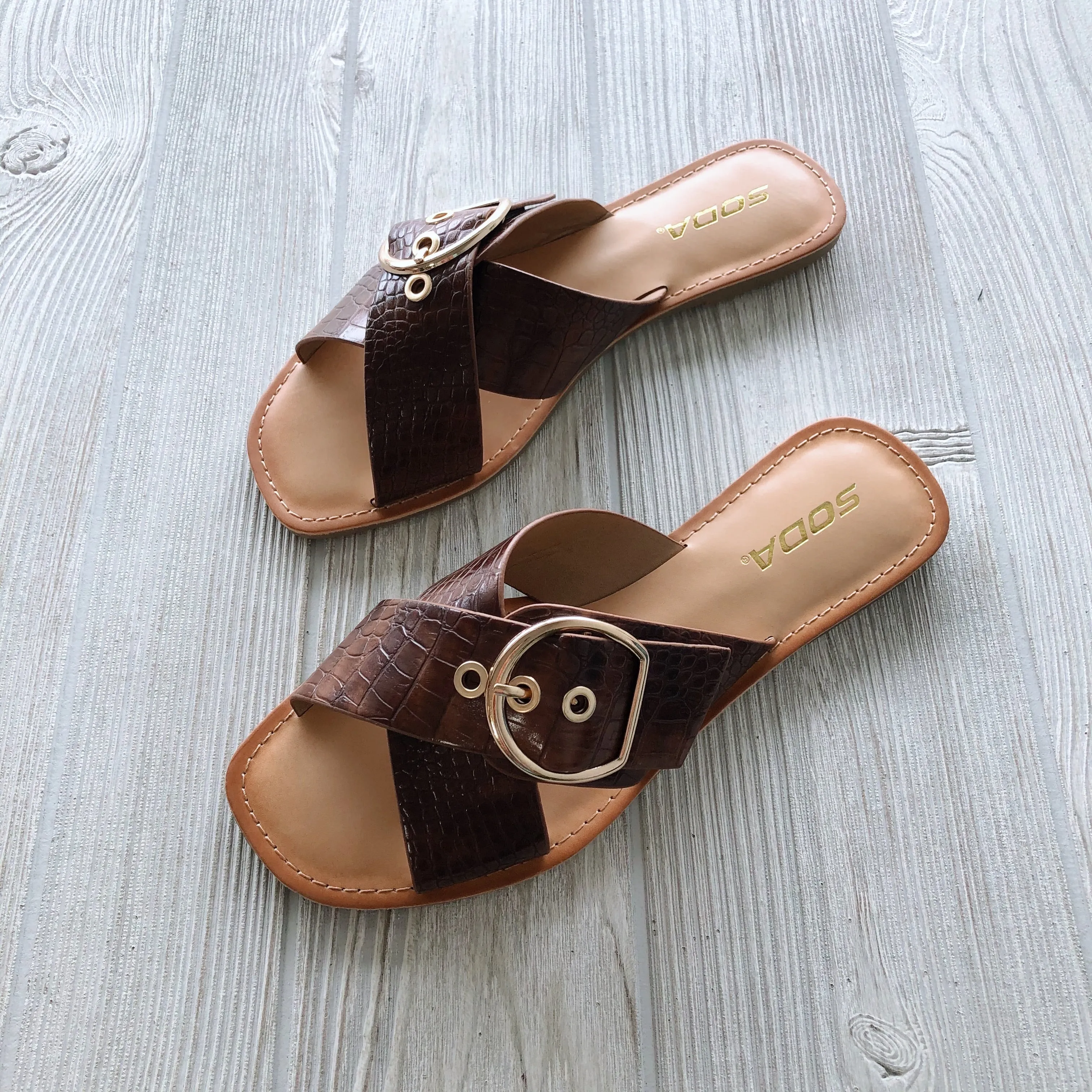 Buckle Sandal • Cognac or Black!