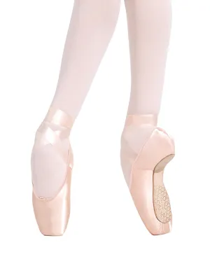 Capezio Developpe #5.5 Shank Pointe Shoe