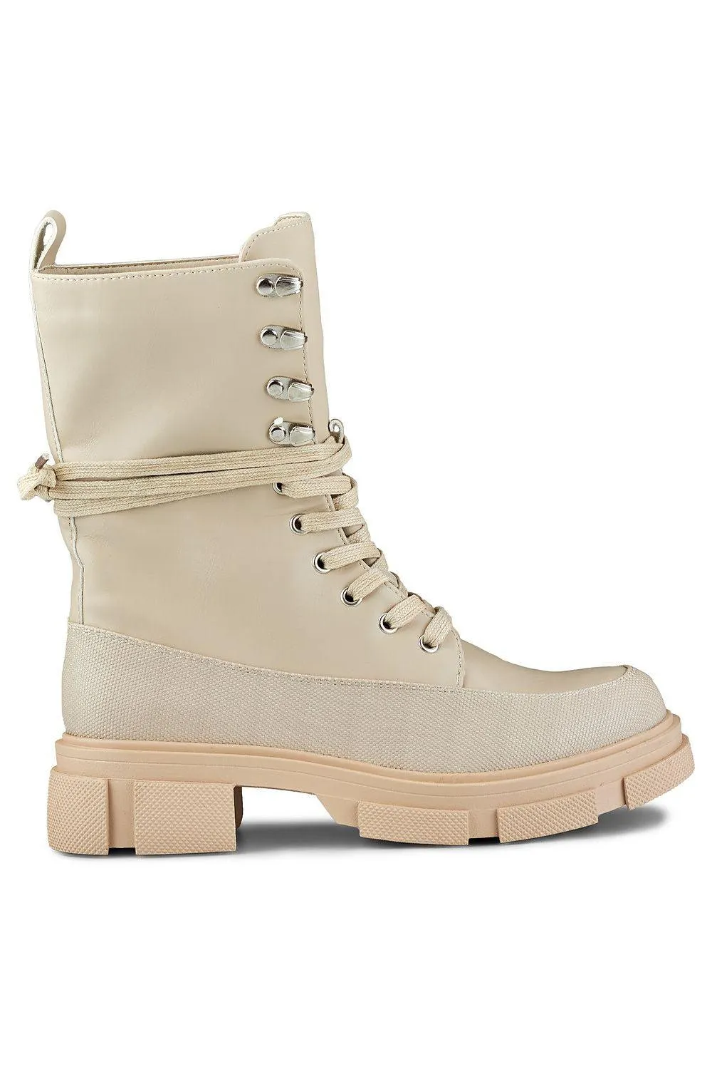 Eco-Friendly Chic Leather Ankle Boots for Fall and Winter