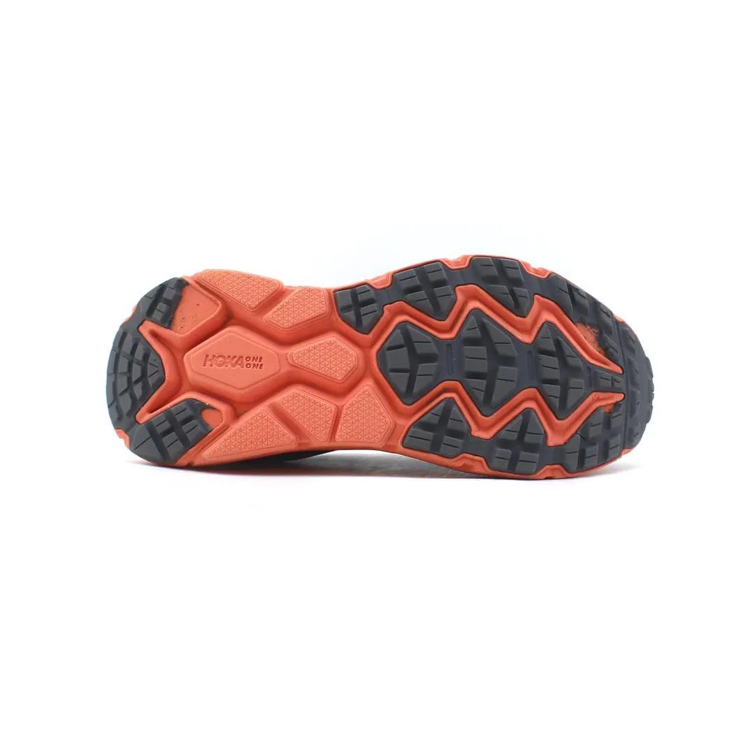 HOKA ONE ONE CHALLENGER ART 6
