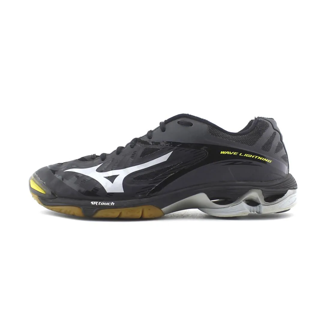 MIZUNO WAVE LIGHTNING 22