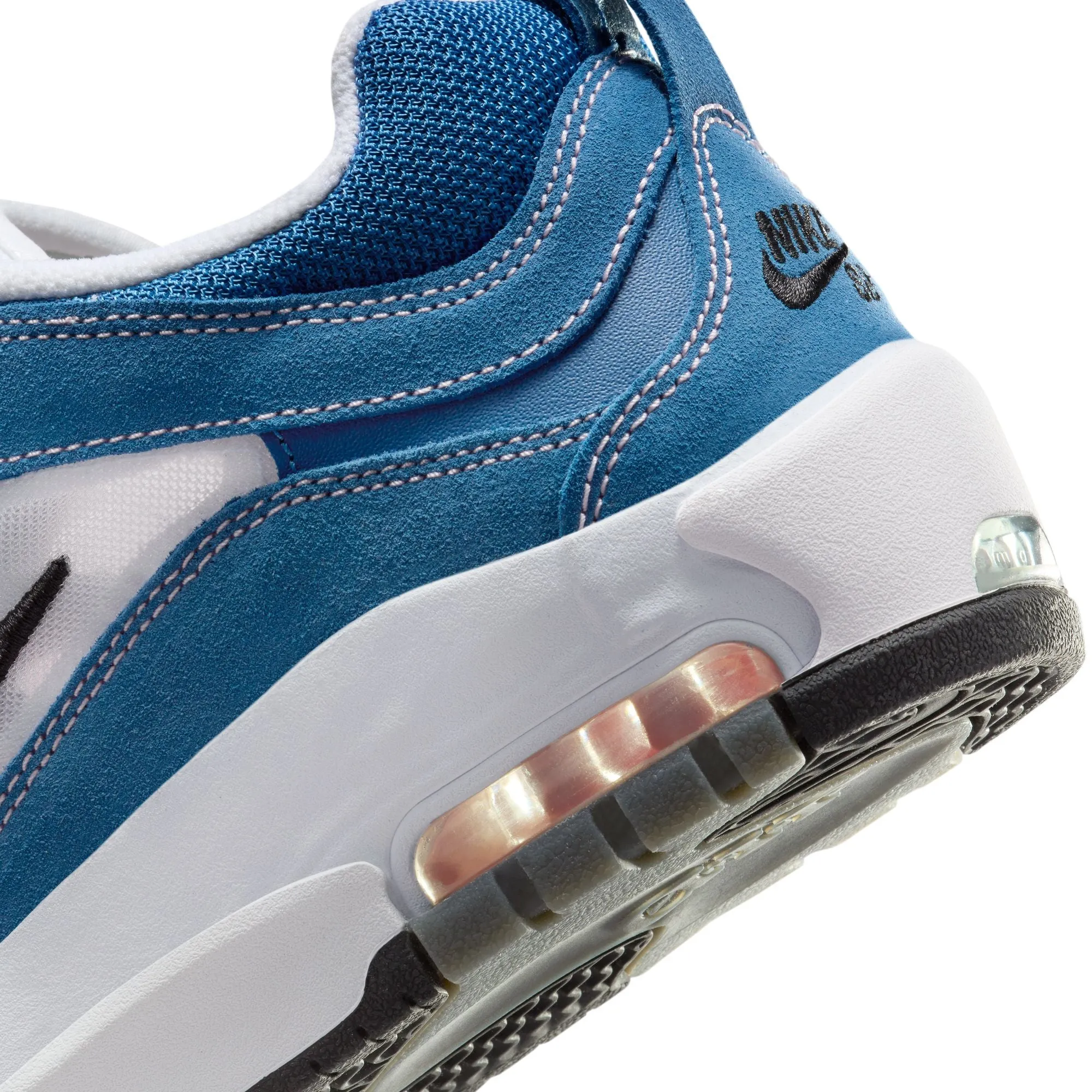 Nike SB - Air Max Ishod in Star Blue/Black-White/Medium Soft Pink