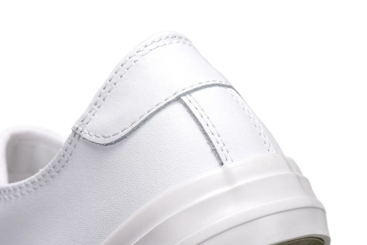 Spikeless White Leather Traveler Shoe - FINAL SALE