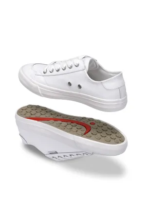 Spikeless White Leather Traveler Shoe - FINAL SALE