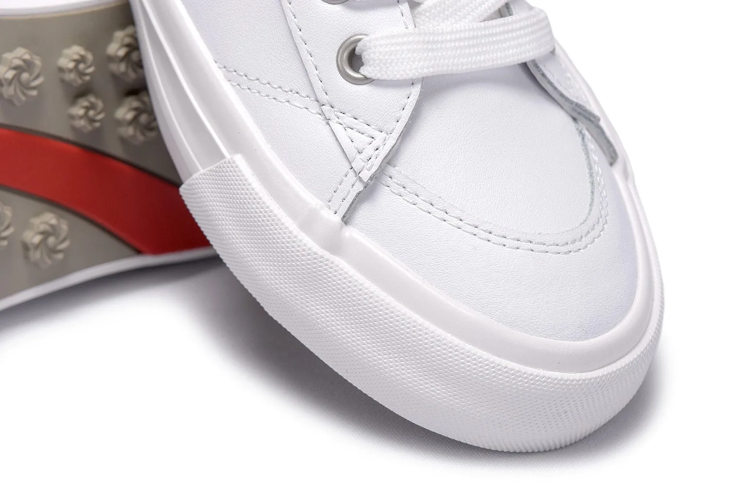 Spikeless White Leather Traveler Shoe - FINAL SALE