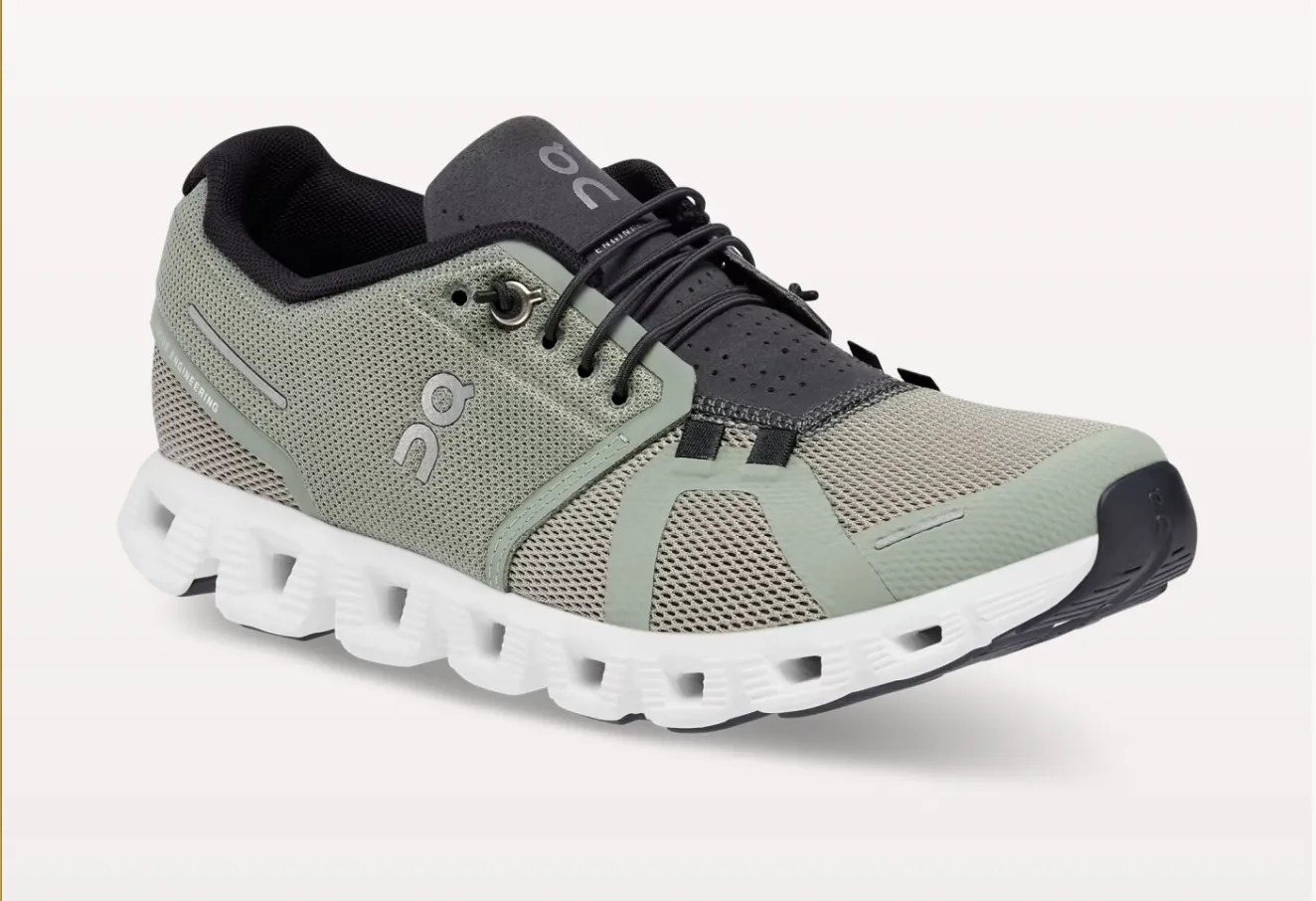 Women's Cloud 5